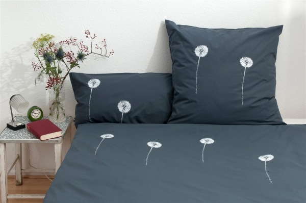 Bio-Bettwäsche Pusteblumen, anthrazit 135*200 & 80*40 cm