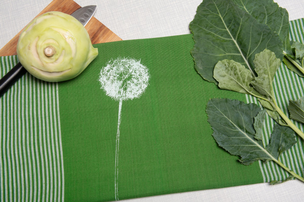 Bio&Fair-Trade Geschirrtuch Pusteblume, leaf green